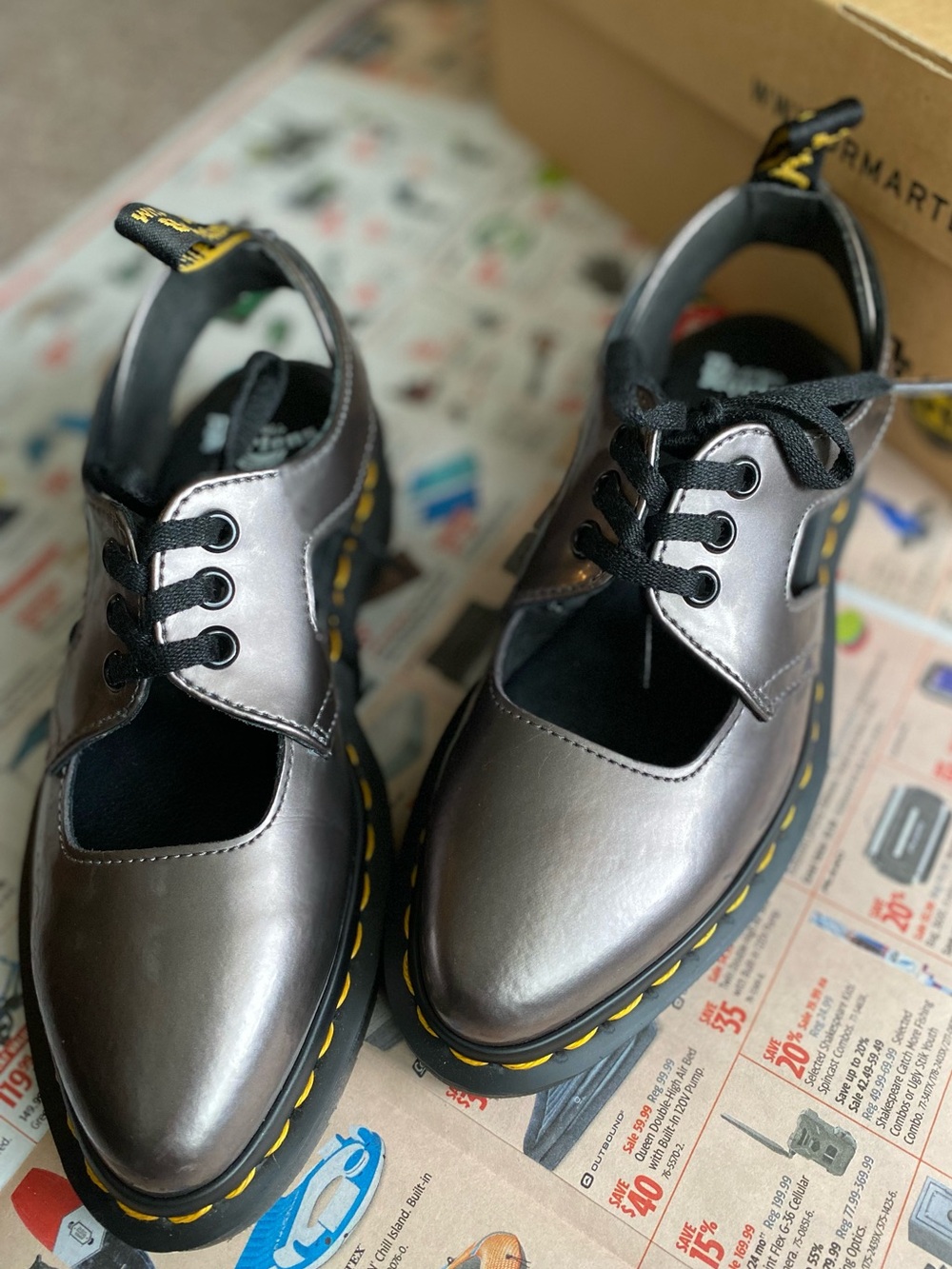 Dr. Martens Genna Cut Out Shoe Women Size US5 UK3